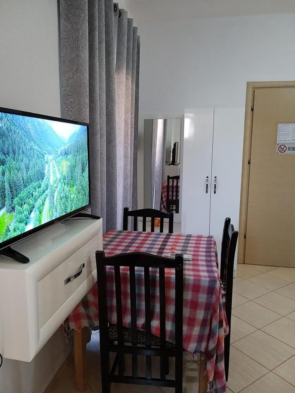 Villa Sarti Ксамил Екстериор снимка