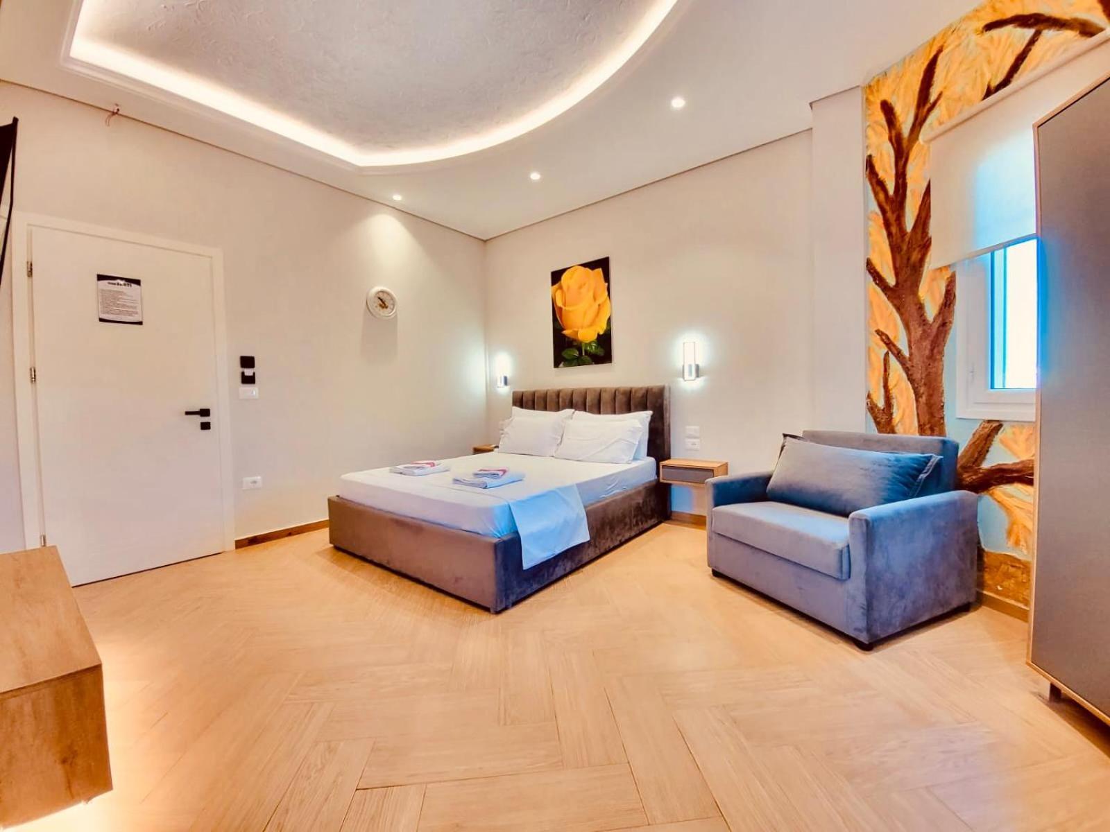 Villa Sarti Ксамил Екстериор снимка