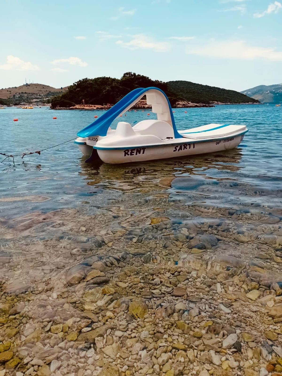 Villa Sarti Ксамил Екстериор снимка